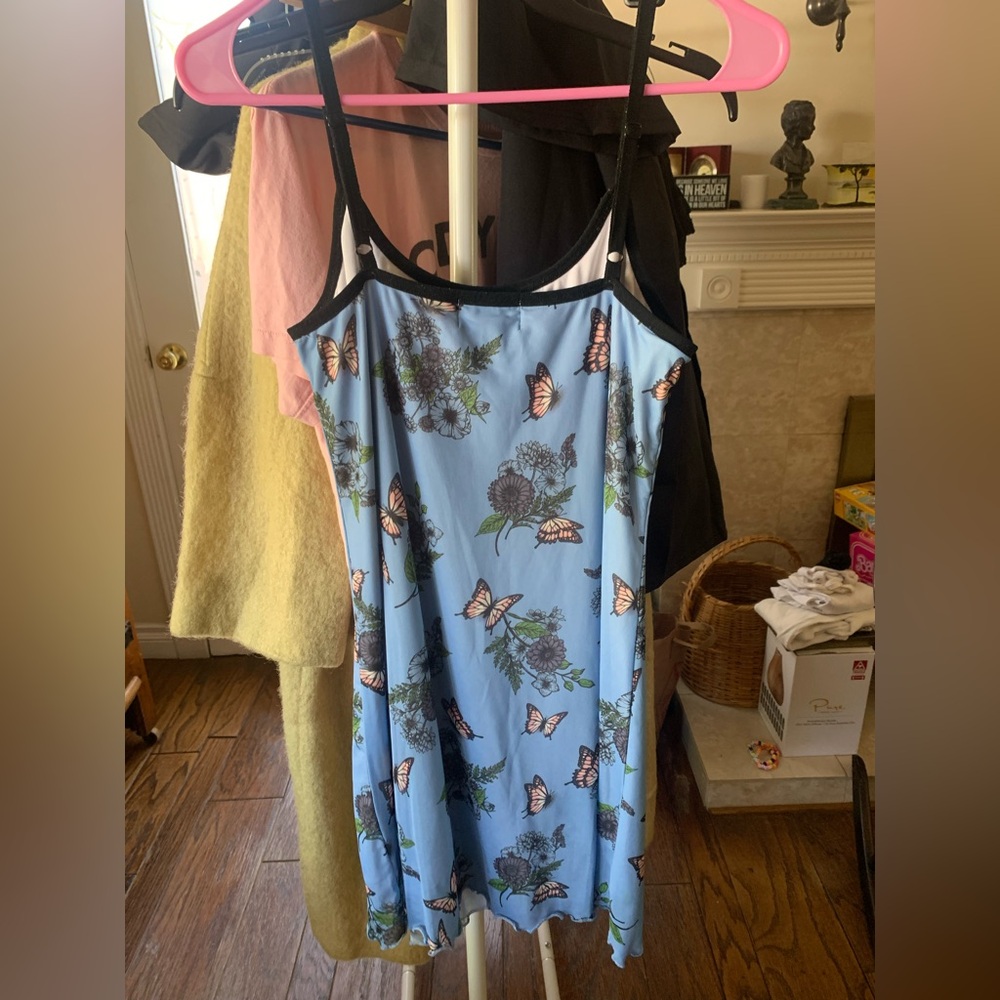 Blue butterfly dress - Picture 5 of 5